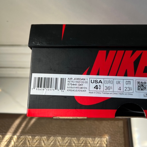 Jordan 1 Royal Toe - Picture 2 of 2